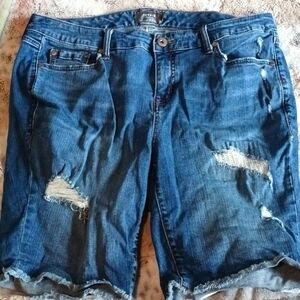 Torrid Bermuda shorts